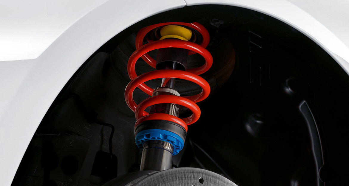BMW M suspension components differ from the well-known KW coilover suspension kits as they have a different spring color and an adjusted lowering range.